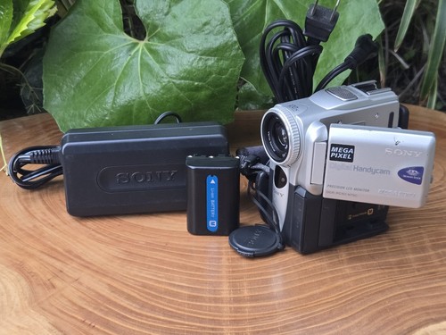 1094239 videocamera sony - 1094239,
