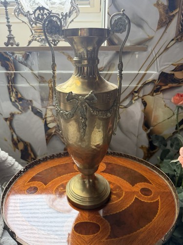 Antico vaso metallo ottone - in,