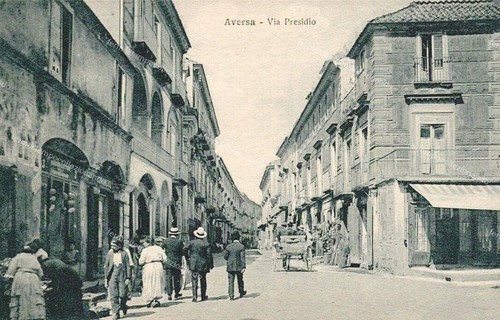 Ee659 cartolina aversa via - aversa,