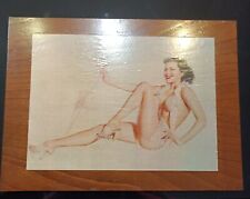 Quadro in legno con iconografia di una Pin-up