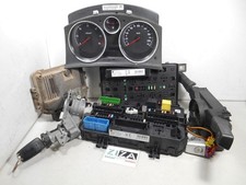 Kit Chiave ECU Opel Astra H 1.7 CDTI 74kw 101cv Z17DTH 2005 55556829