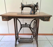Antica Macchina da Cucire