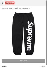Felpa Supreme Satin Appliqué