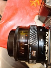 Fotocamera Minolta Dynax 7000i nera usurata Con Flash Da Mettere Le   Batterie  