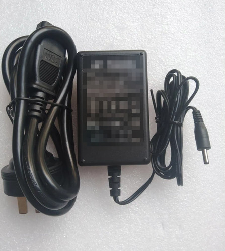 Alimentatore-Adattatore