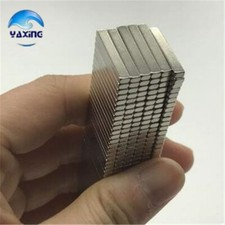 10 MAGNETI NEODIMIO 20x3x2 MM