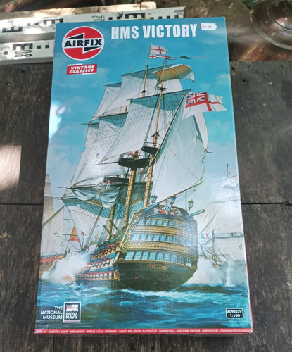 Airfix a09252v vintage - airfix,