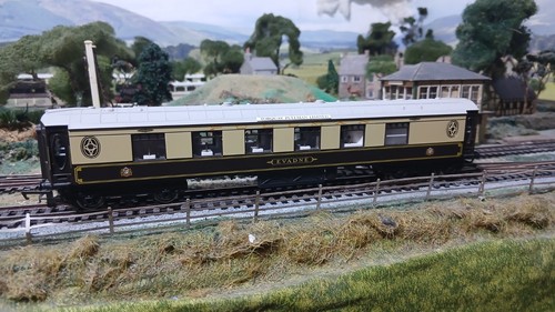 Hornby pullman white coach - white,