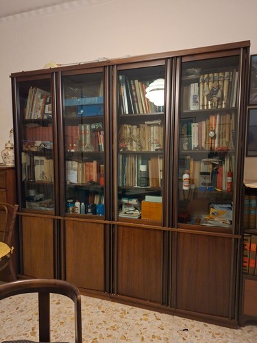 Libreria con ante - , a
