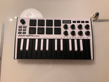 Akai MPK Mini Play MK3 25