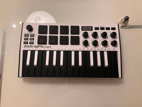 Akai mpk mini play mk3 - akai,