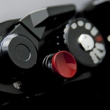 PULSANTE SCATTO MORBIDO ROSSO