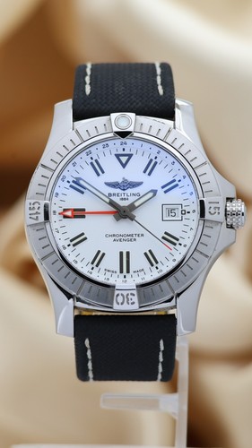 Breitling avenger gmt - avenger,