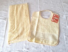 Completo neonato bavaglino e asciugamano in morbida spugna