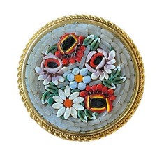 Bellissima spilla micro