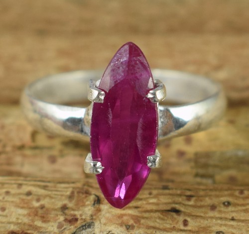 Anello certificato con pietra