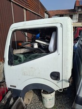 CABINA NISSAN CABSTAR DEL 2010