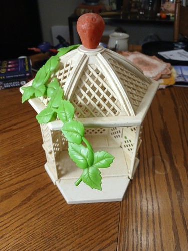 Gazebo vintage fragola