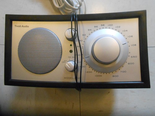 Radio vintage tivoli - am/fm,