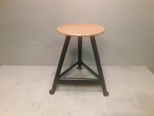 Vecchio Sgabello Industriale In Ferro Bemefa Vintage