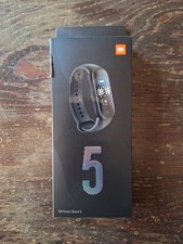 Xiaomi Mi Smart Band 5 con 14