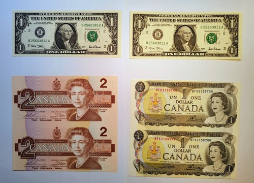 Dollari americani - ,
