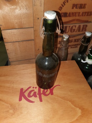 Vecchia bottiglia birra - vecchia,