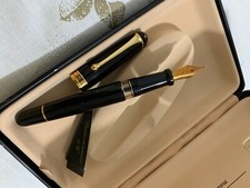 penna stilografica aurora 88 in oro 14 carati