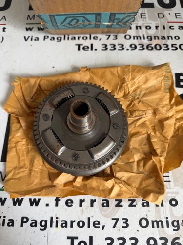 Campana frizione z24x61 vespa - campana,