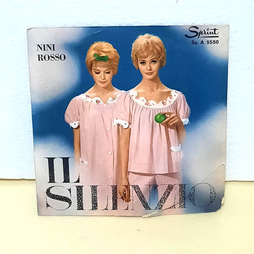 Nini rosso silenzio via - rosso, il