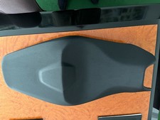 SELLA CONDIZIONI PARI AL NUOVO PER HONDA FORZA 750