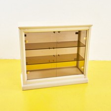 vetrinetta laccata bianca con