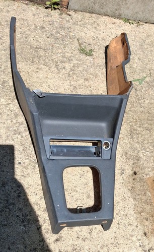 Bmw e30 console centrale - centrale, nera