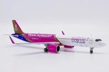 Modellino aereo JC Wings Airbus A321neo Wizz Air "Team Hungary" HA-LGI 1:400