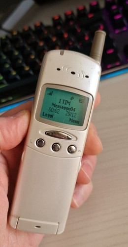 Cellulare vintage mitsubishi - vintage,