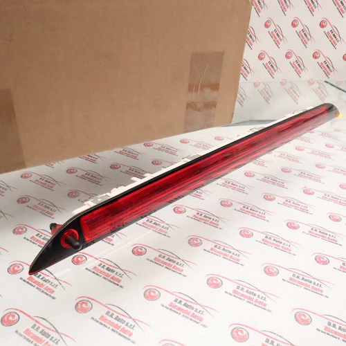 Fanale terzo stop con - stop, difetto