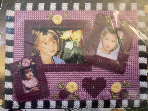 Vintage bucilla fun frames - bucilla,