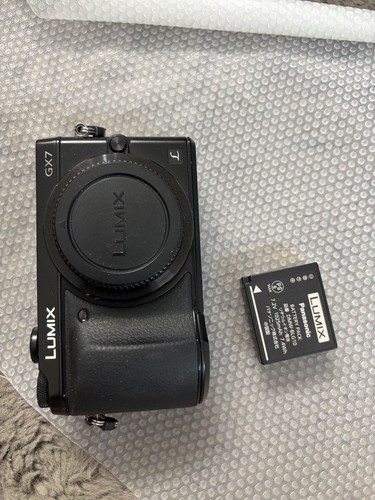 Fotocamera digitale compatta