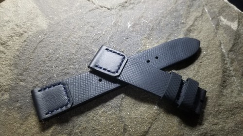 Cinturino orologio fatto - , a