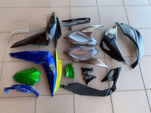 Plastiche carena kawasaki - plastiche,