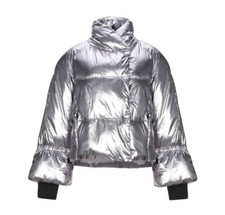 Piumino donna taglia 38, veste anche tg 40 