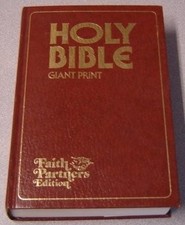 HOLY BIBLE GIANT PRINT FAITH