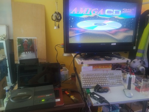 Amiga cd32 sx1 - +, espansione