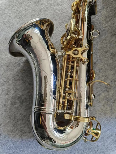 Sassofono soprano giapponese