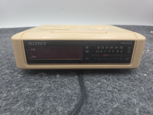 Sony dream machine - sony, icf-c240