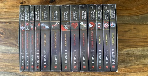 Vampire diaries the complete - vampire,