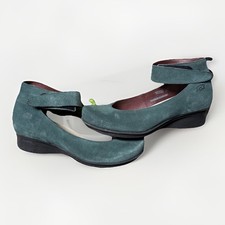 Scarpe con zeppa e cinturino