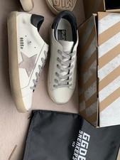Scarpe Golden Goose Superstar.