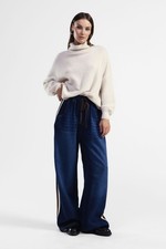 Jeans A Gamba Ampia Con Dettagli DIXIE