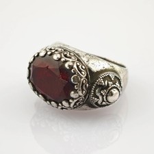 Anello orientale in argento